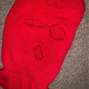 Red skimask